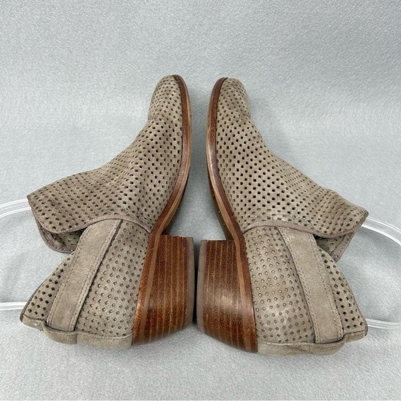 Sam Edelman Paula Perforated Leather Buckle Ankle Boot Putty Suede Women's 5.5 - Picture 10 of 13
